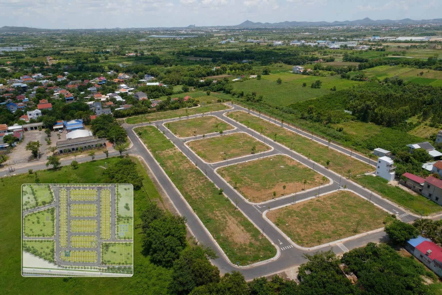 Đất nền — đường phân lô và masterplan mini