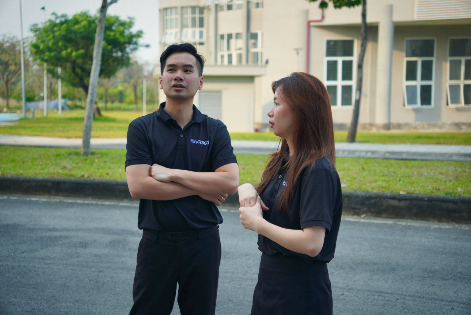 Ekip VR360.ONE tác nghiệp trong khuôn viên ĐHQG TP.HCM