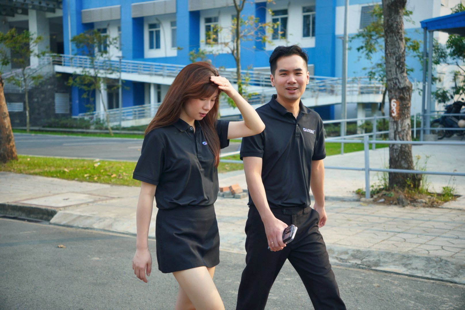 Ekip VR360.ONE kiểm tra khung hình tại ĐHQG TP.HCM