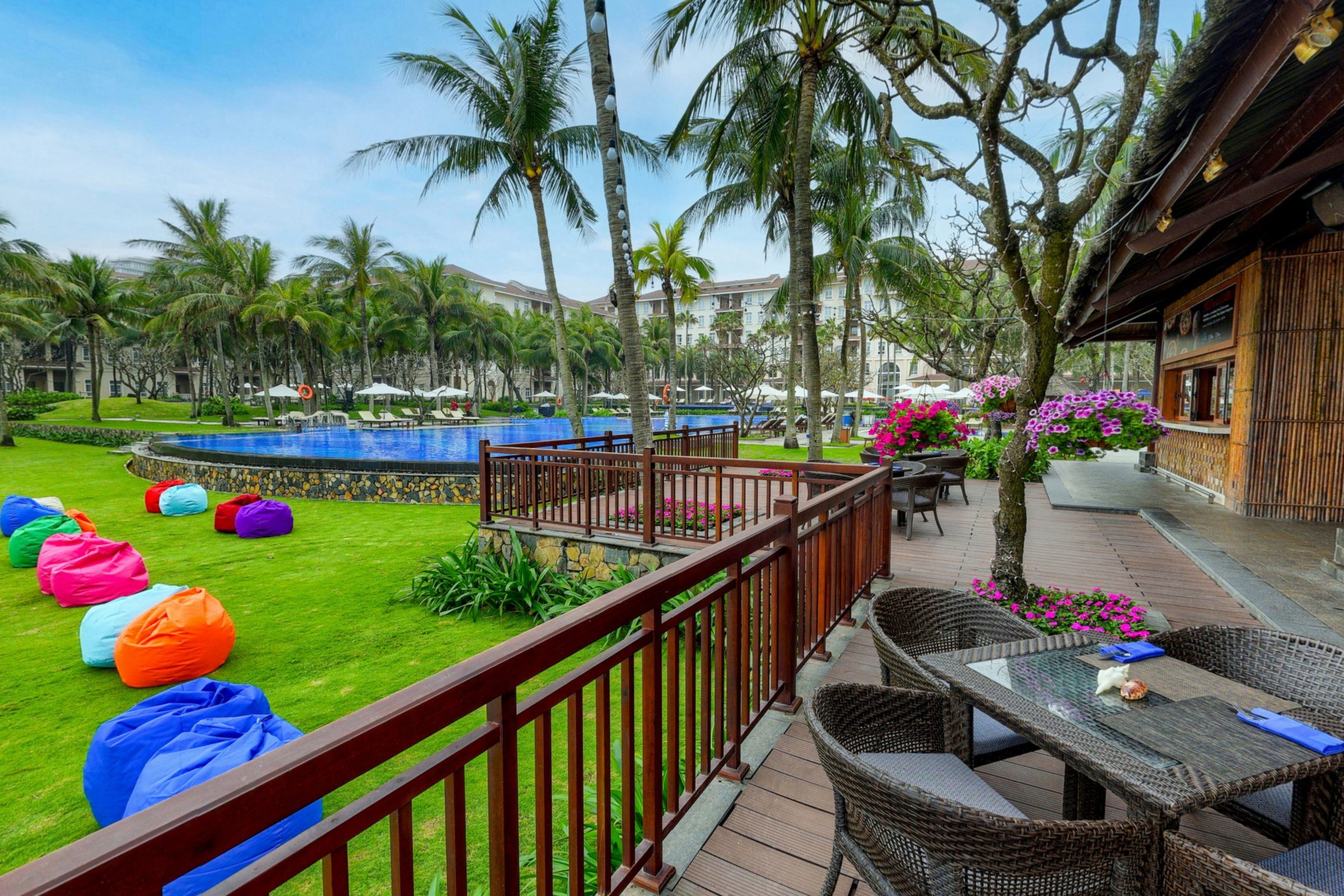 Non Nuoc Bar, Marriott Đà Nẵng trong tour 360