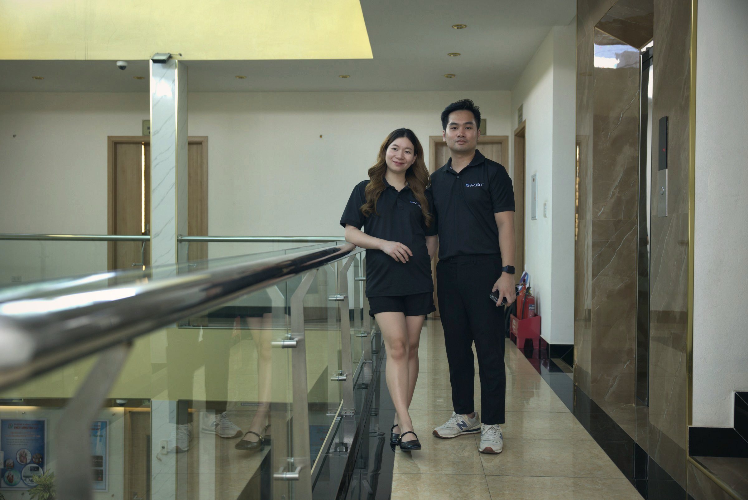 Ekip VR360.ONE làm việc với Phòng khám Y khoa Cẩm Phả